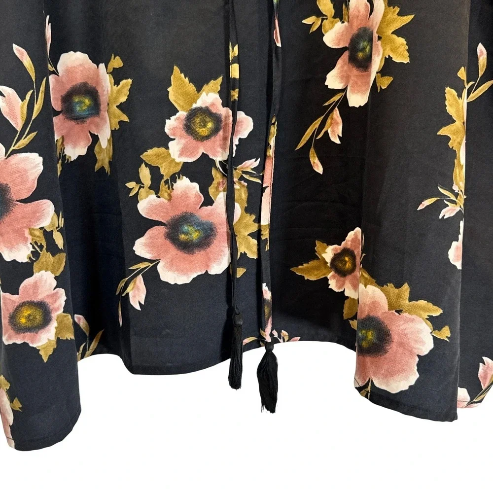NEW Tunic Top One Size Drawstring Tamsy Black Floral V Neck Made in India - Picture 3 of 7